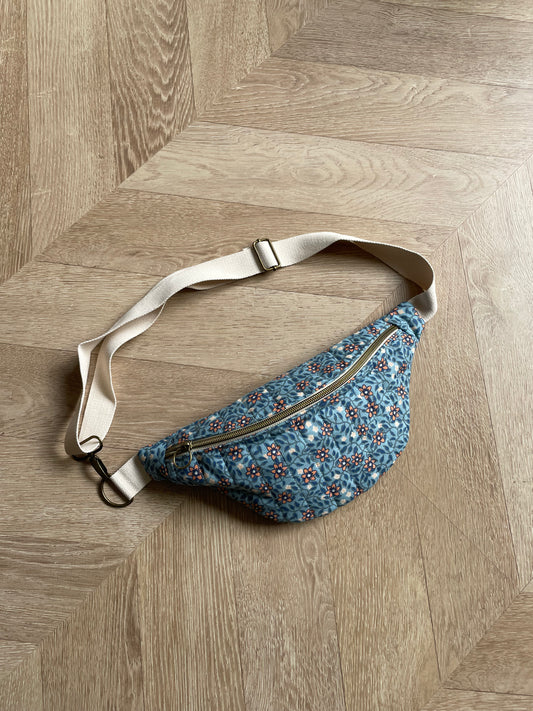 Banane matelassé liberty bleu