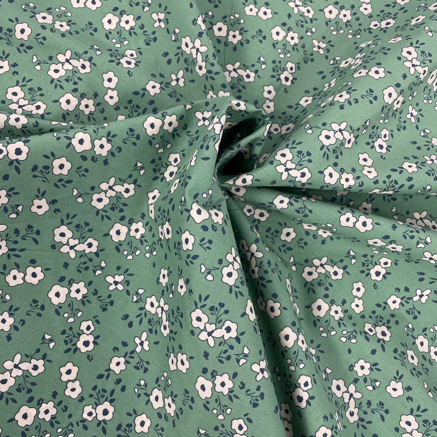 Popeline liberty ortie marine