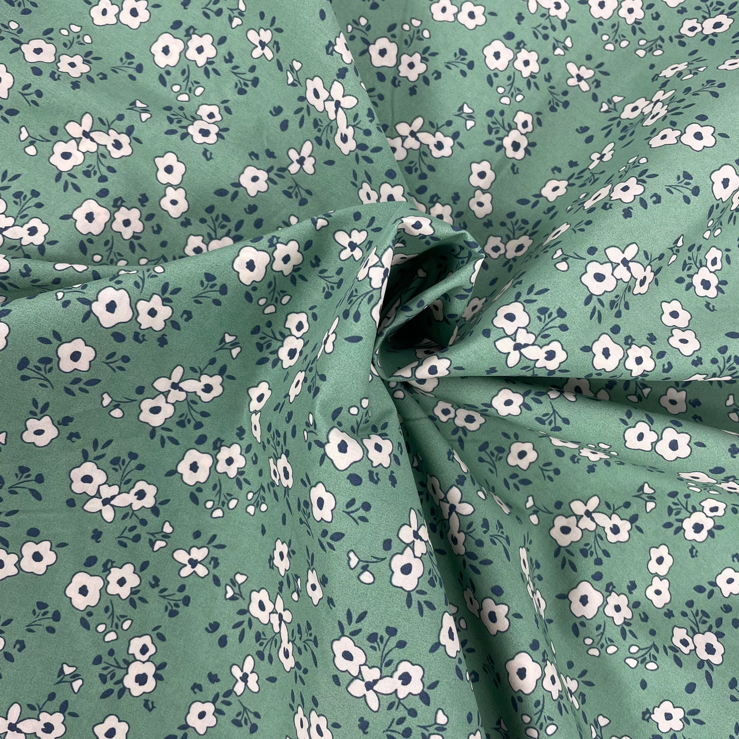 Popeline liberty ortie marine