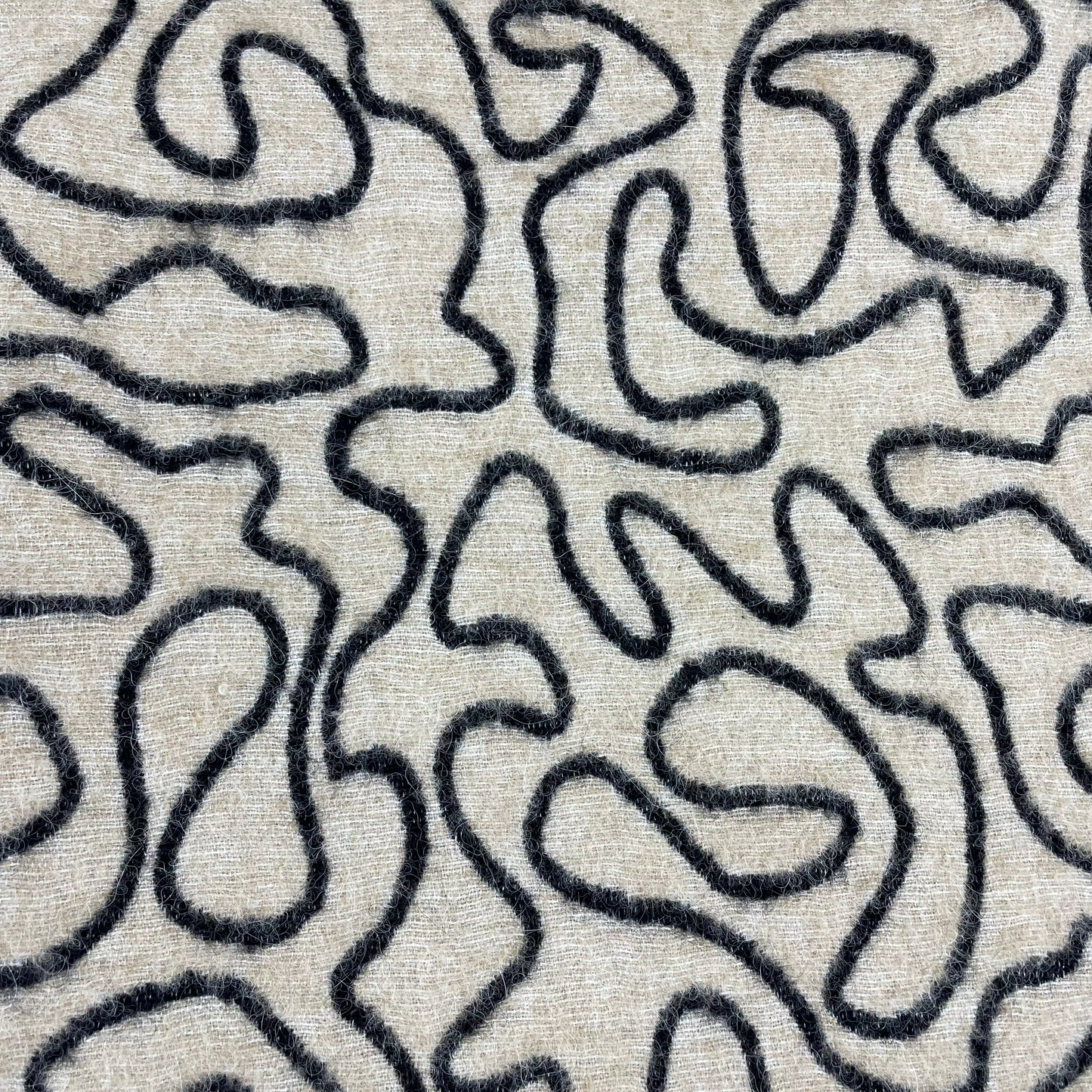 Lainage doodling beige et noir